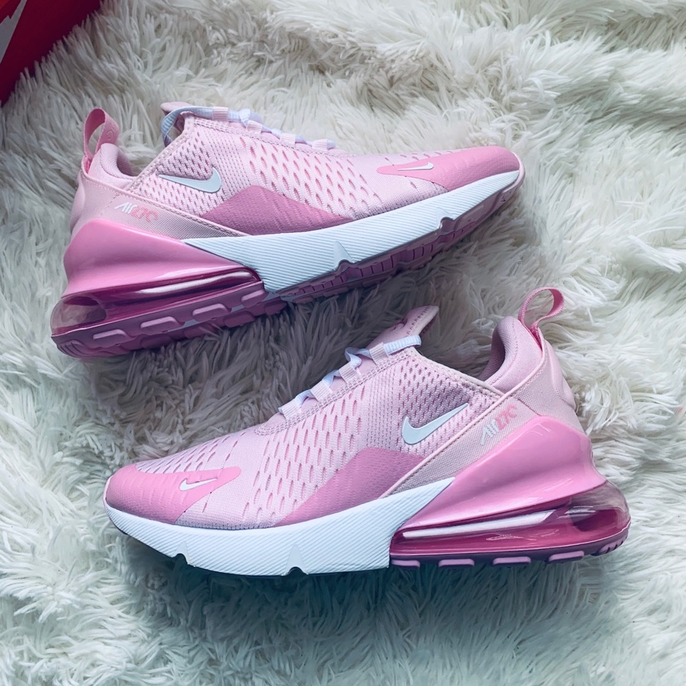 Nike Air Max 270 - Picture 4 of 6